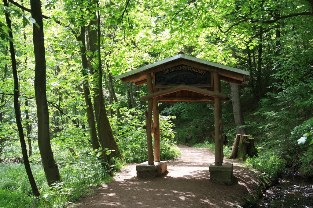 Haus Eveline - Ferienwohnungen Unterhalb Der Wartburg - Eisenach Eksteriør billede