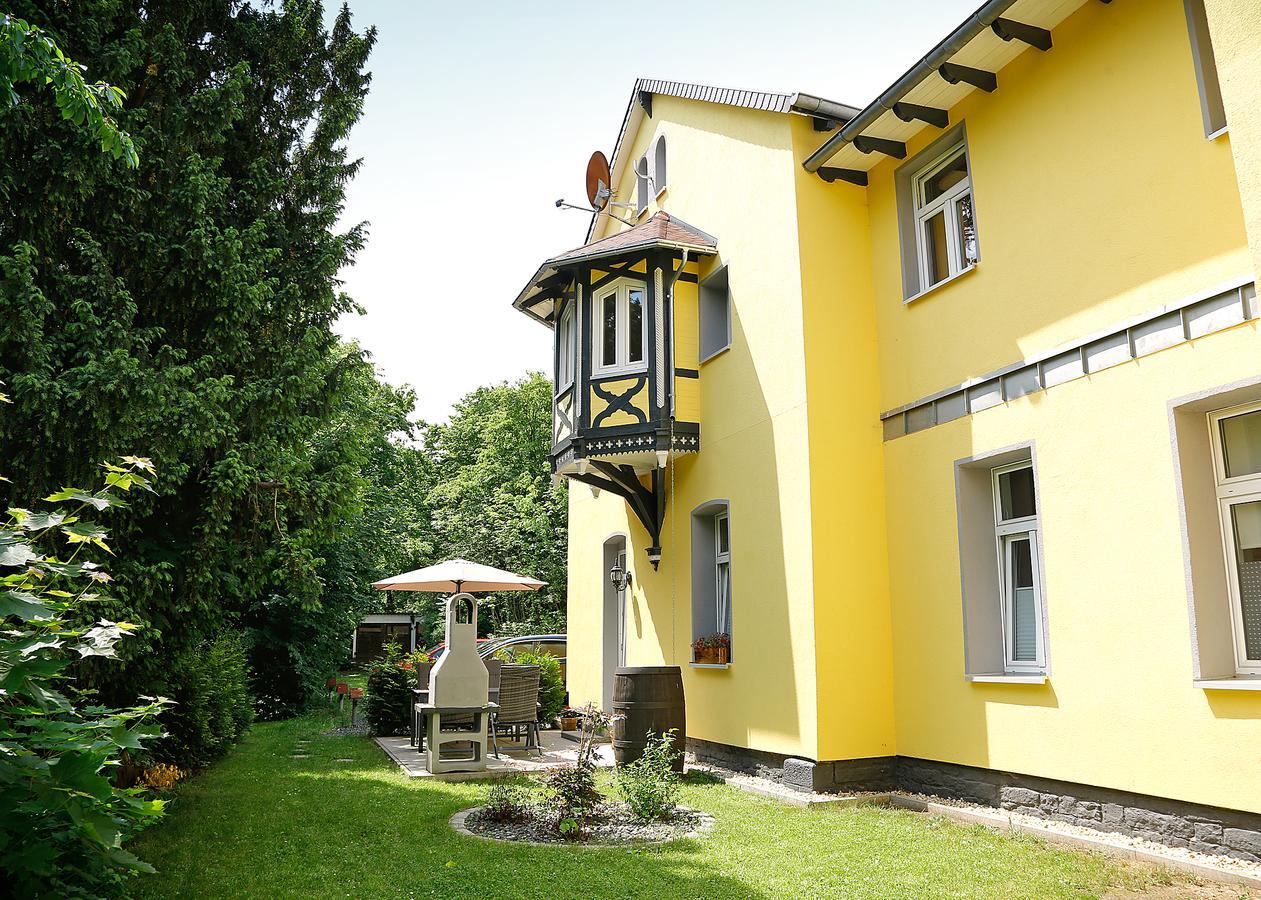 Haus Eveline - Ferienwohnungen Unterhalb Der Wartburg - Eisenach Eksteriør billede